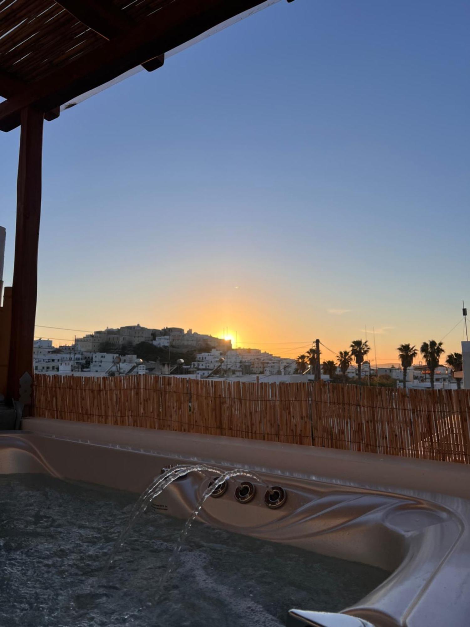 Hiviscus Suite Naxos Naxos City エクステリア 写真